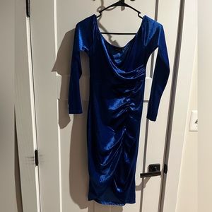 Velvet long sleeve dress
